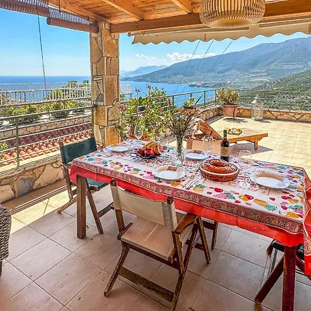 4 Bedroom Lovely In Vakantiehuis *