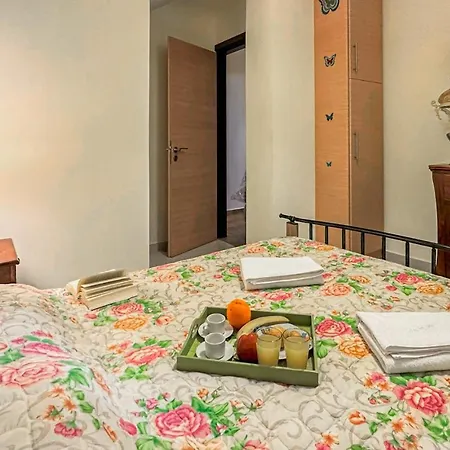4 Bedroom Lovely In