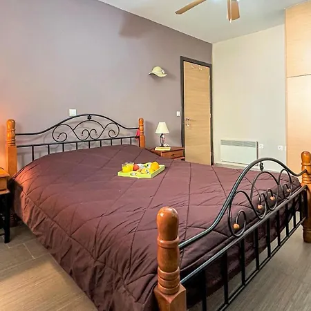 4 Bedroom Lovely In Дом отдыха